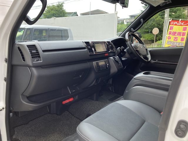 HIACE van 2WD