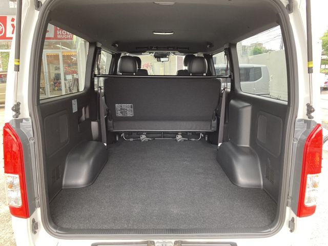 HIACE van 2WD
