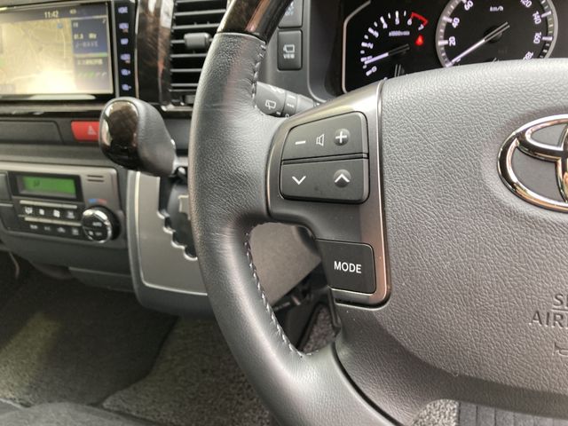 HIACE van 2WD