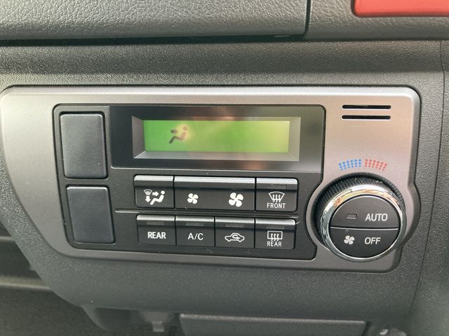 HIACE van 2WD