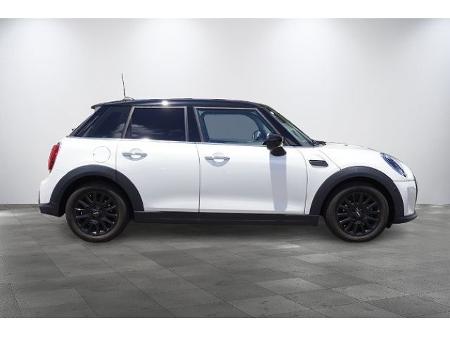 MINI COOPER D 5DOOR