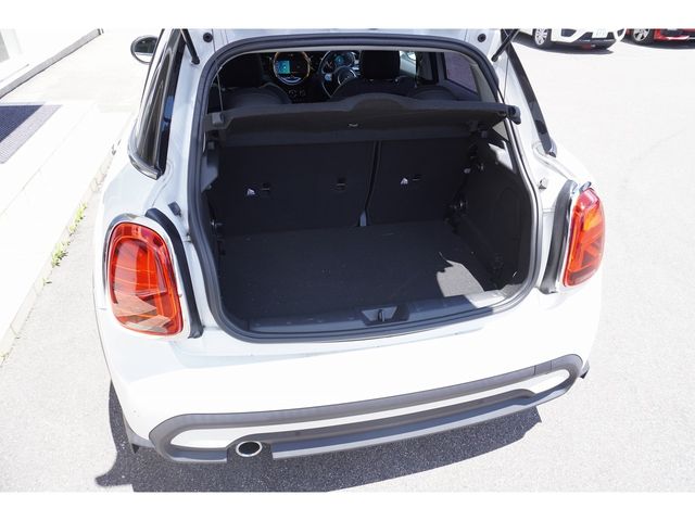 MINI COOPER D 5DOOR