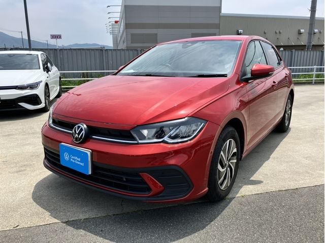 VOLKSWAGEN POLO