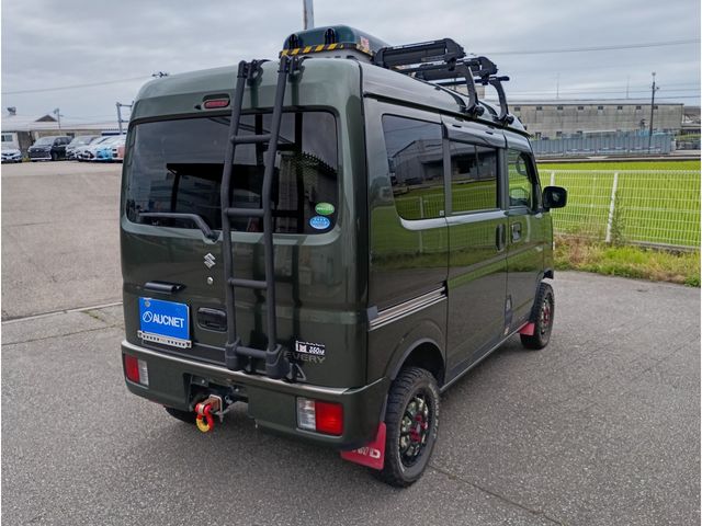 EVERY van 4WD