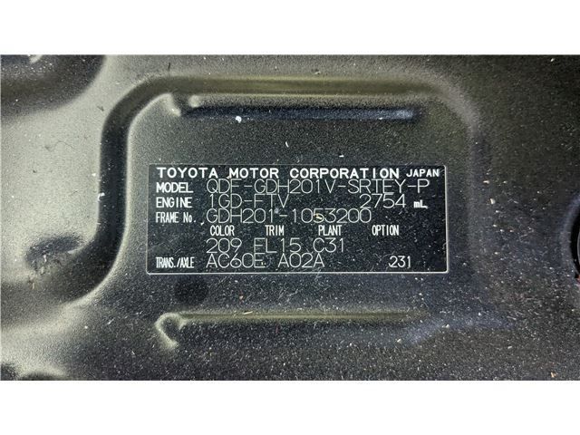 HIACE van 2WD