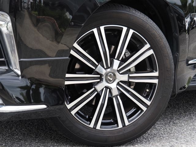 LEXUS LX570 AWD