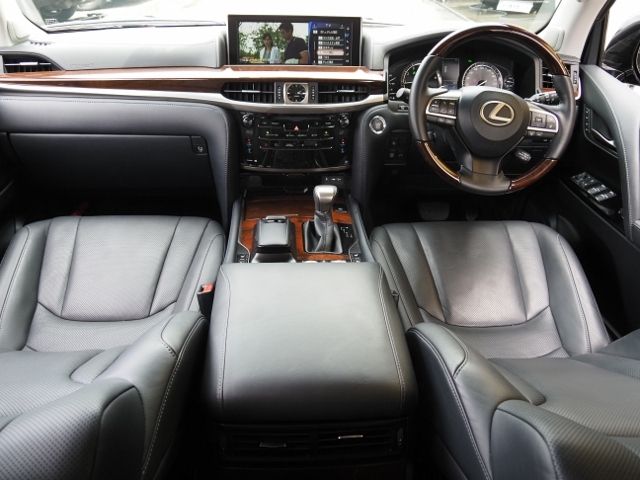 LEXUS LX570 AWD