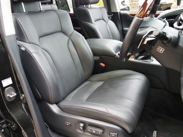 LEXUS LX570 AWD