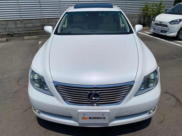 LEXUS LS460