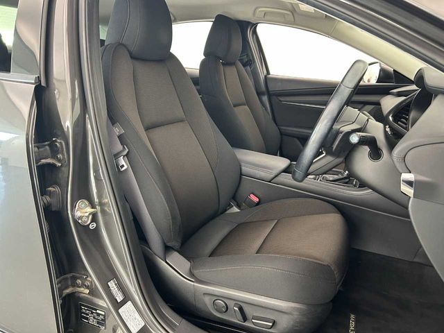 MAZDA3 SEDAN