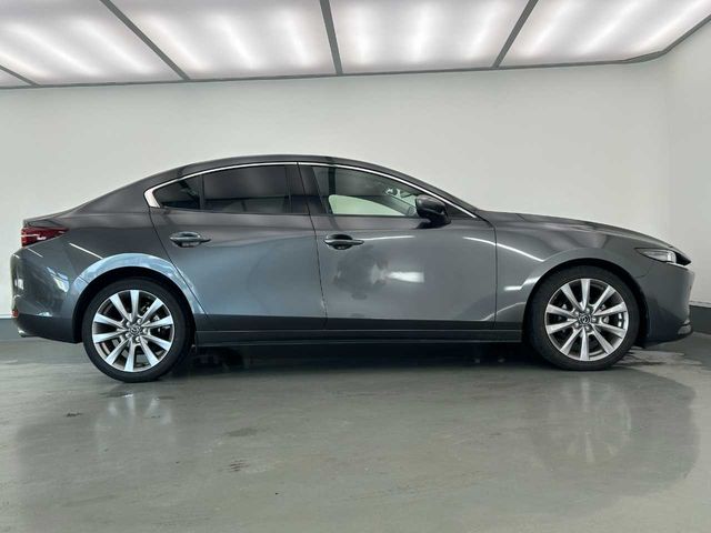 MAZDA3 SEDAN