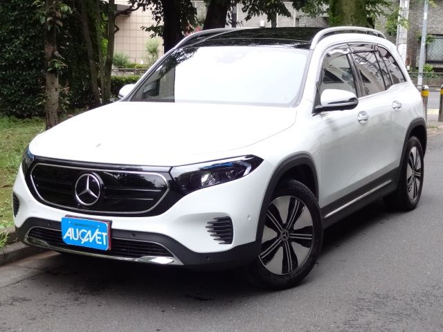 MERCEDES BENZ EQB