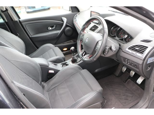 RENAULT MEGANE hatchback