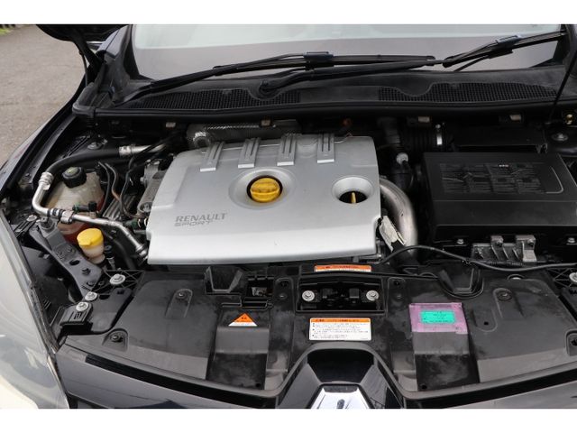 RENAULT MEGANE hatchback