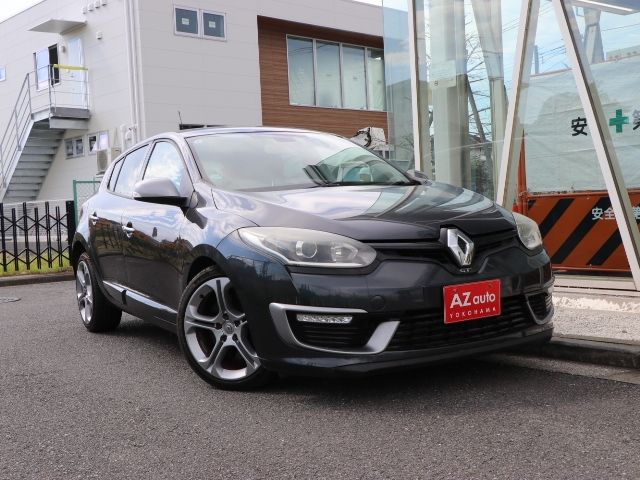 RENAULT MEGANE hatchback