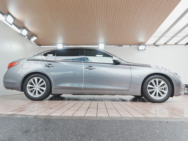 SKYLINE HYBRID