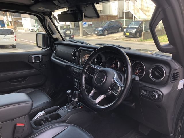 JEEP WRANGLER UNLIMITED