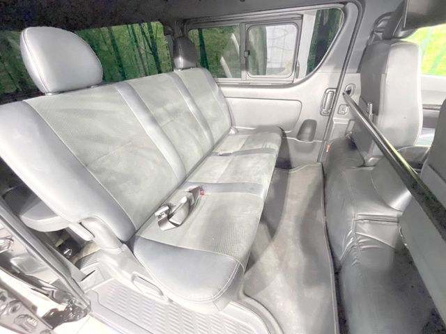 HIACE van 4WD