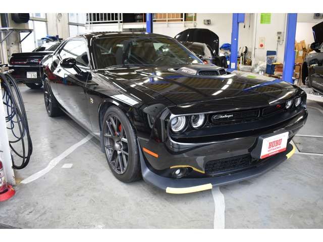 DODGE CHALLENGER