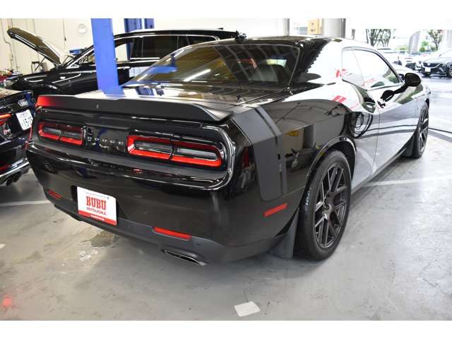 DODGE CHALLENGER