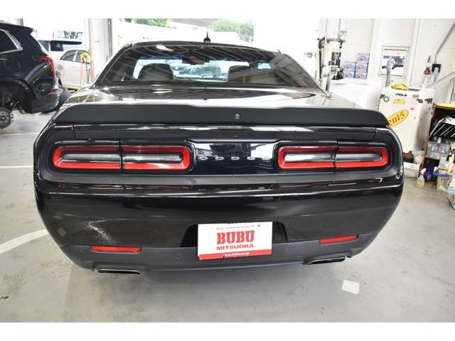 DODGE CHALLENGER