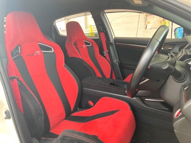CIVIC hatchback