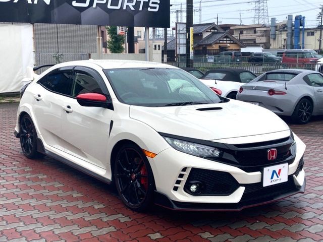 CIVIC hatchback