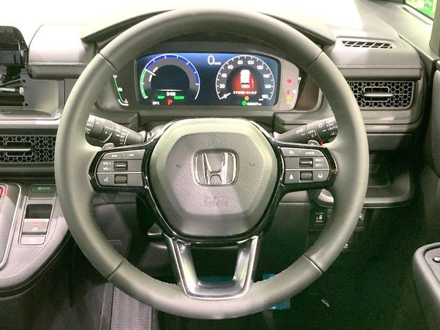 STEPWAGON e:HEV SPADA