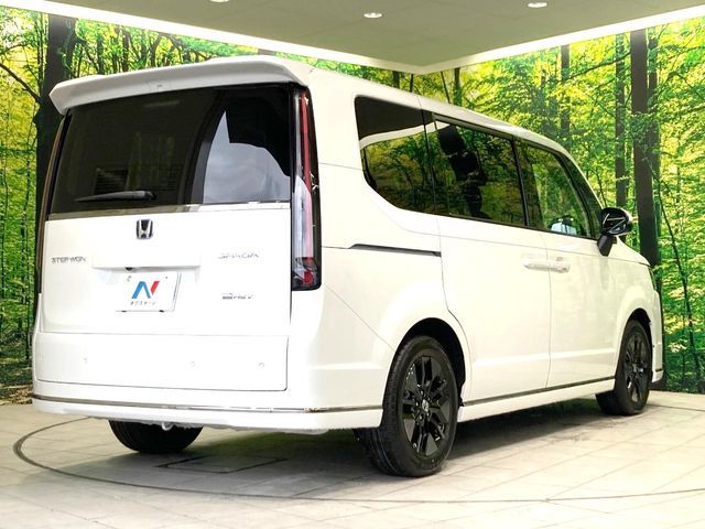 STEPWAGON e:HEV SPADA