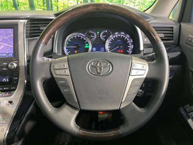 ALPHARD hybrid 4WD