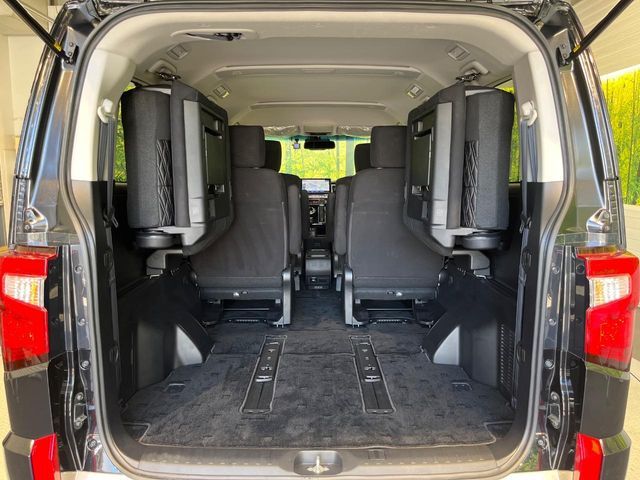 DELICA D:5 4WD