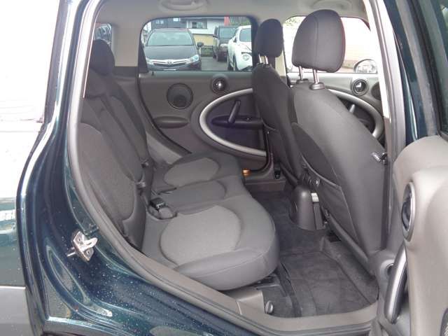 BMW MINI COOPER CROSSOVER