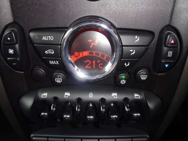 BMW MINI COOPER CROSSOVER