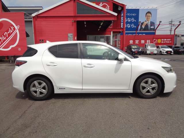 LEXUS CT200h