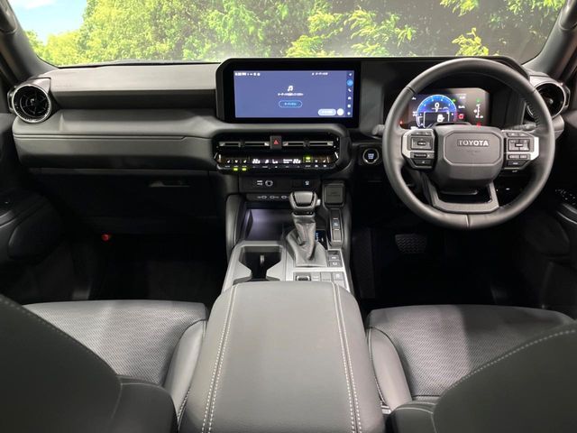 LANDCRUISER 250
