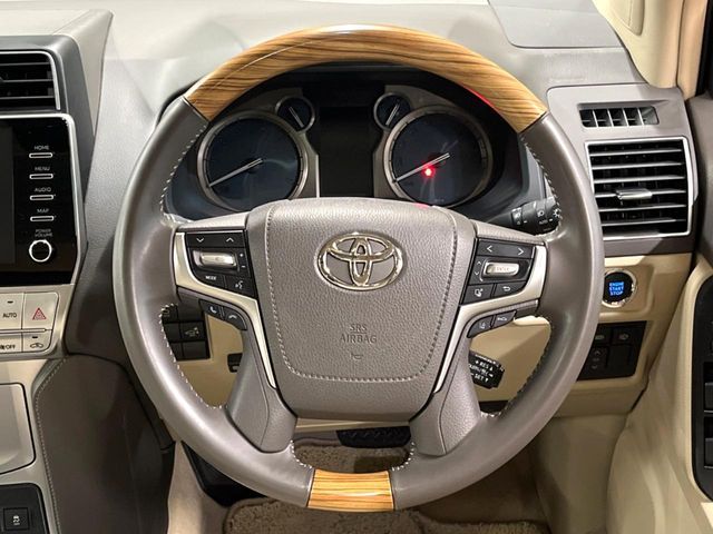 LANDCRUISER PRADO