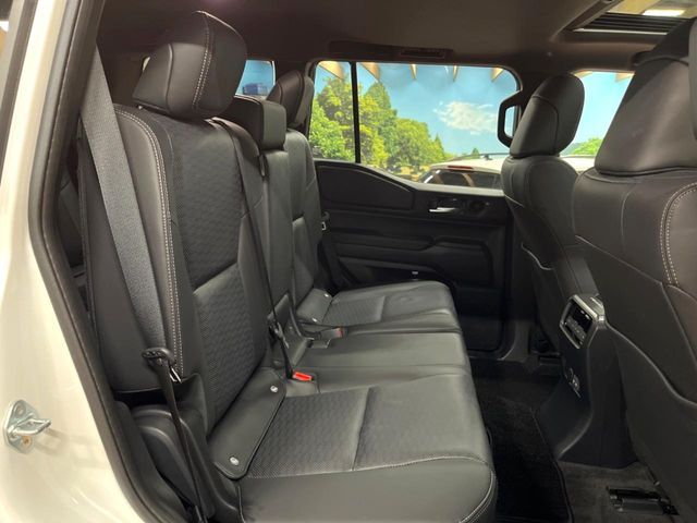 LANDCRUISER 250