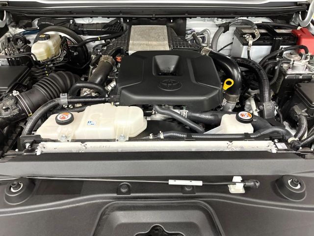 LANDCRUISER 250