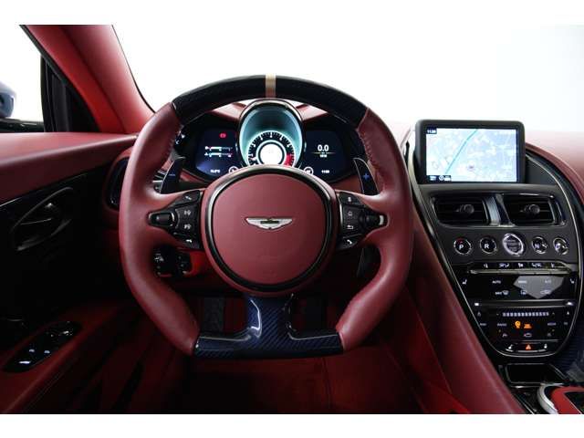 ASTON MARTIN