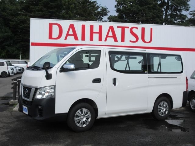 NV350 CARAVAN 4WD