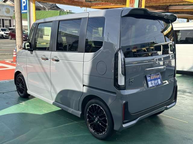 N BOX CUSTOM