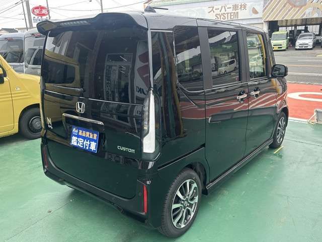 N BOX CUSTOM