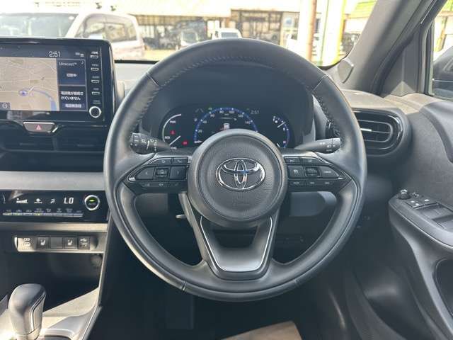 YARIS CROSS HYBRID