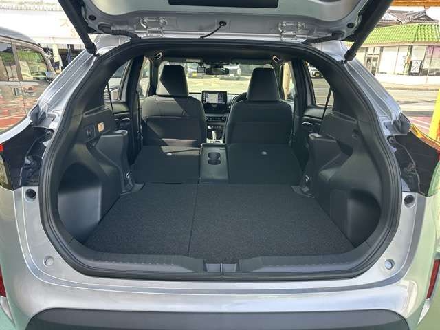 YARIS CROSS HYBRID
