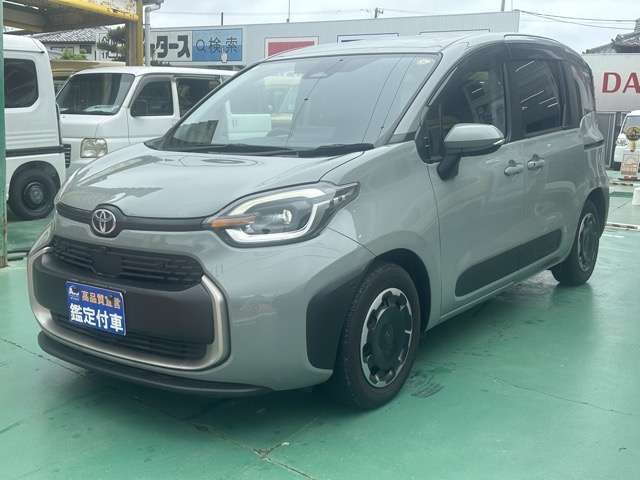 SIENTA HYBRID