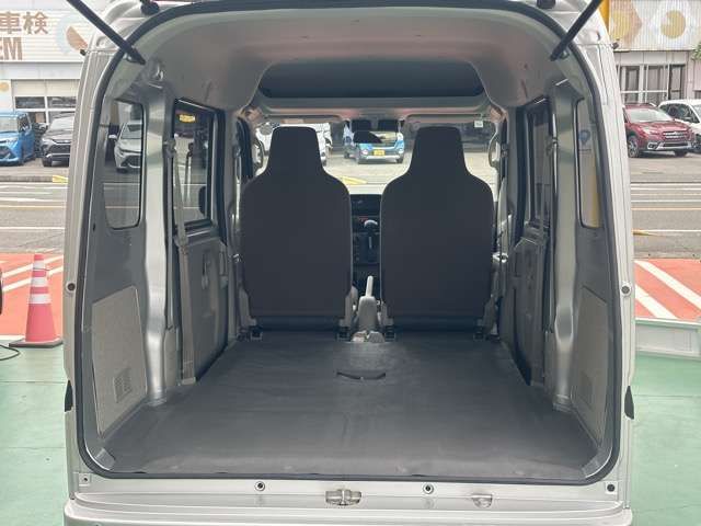 CLIPPER van