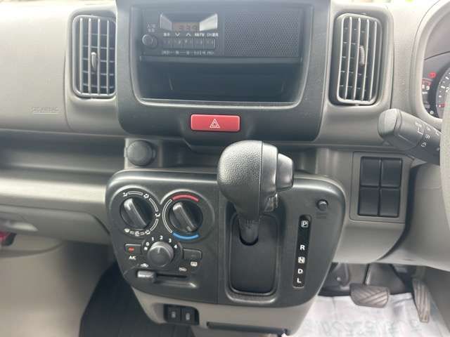 CLIPPER van