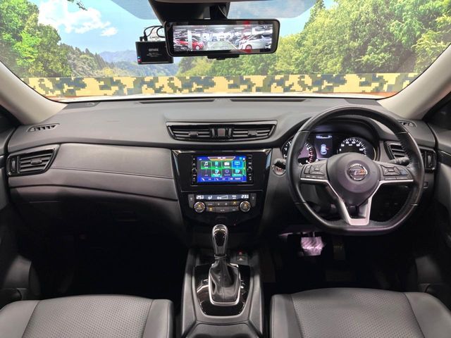 X-TRAIL 2WD
