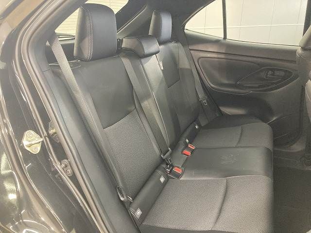YARIS CROSS