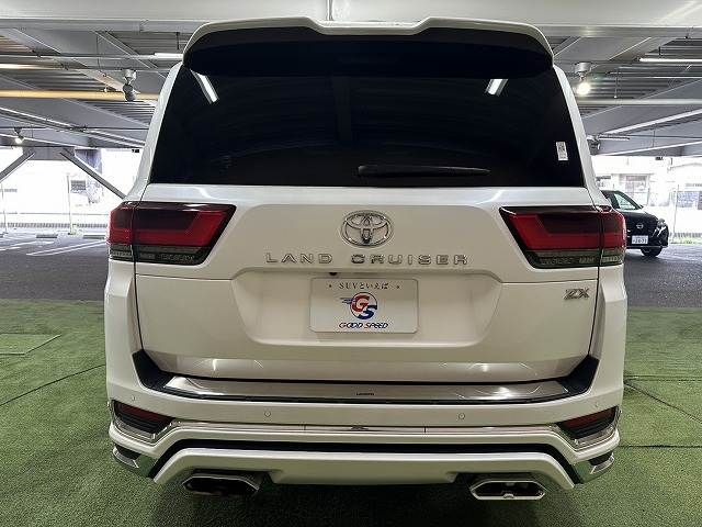 LANDCRUISER wagon